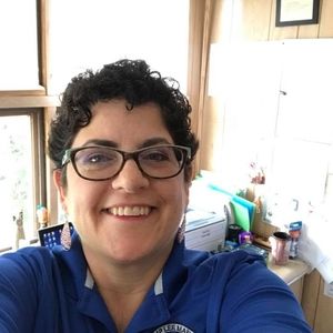 Meet your Posher, Laura